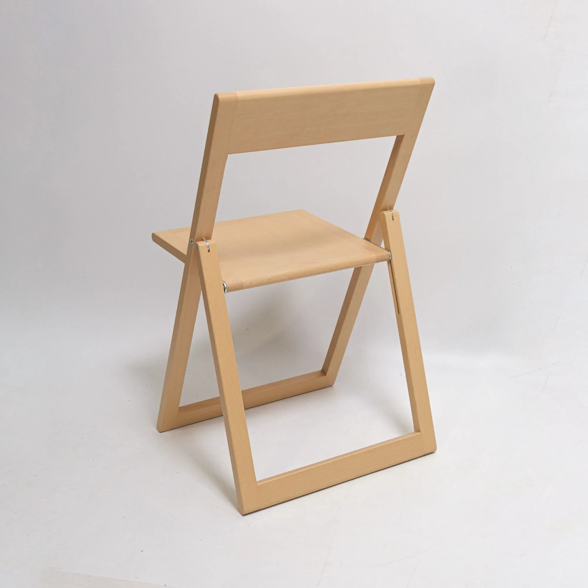 ex-display | Magis Aviva folding chair, beech wood