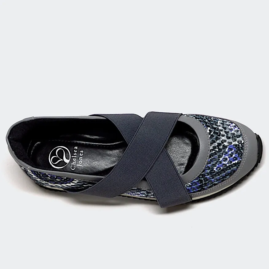 TUCK WALKING SHOE - GREY LEATHER / PURPLE MESH