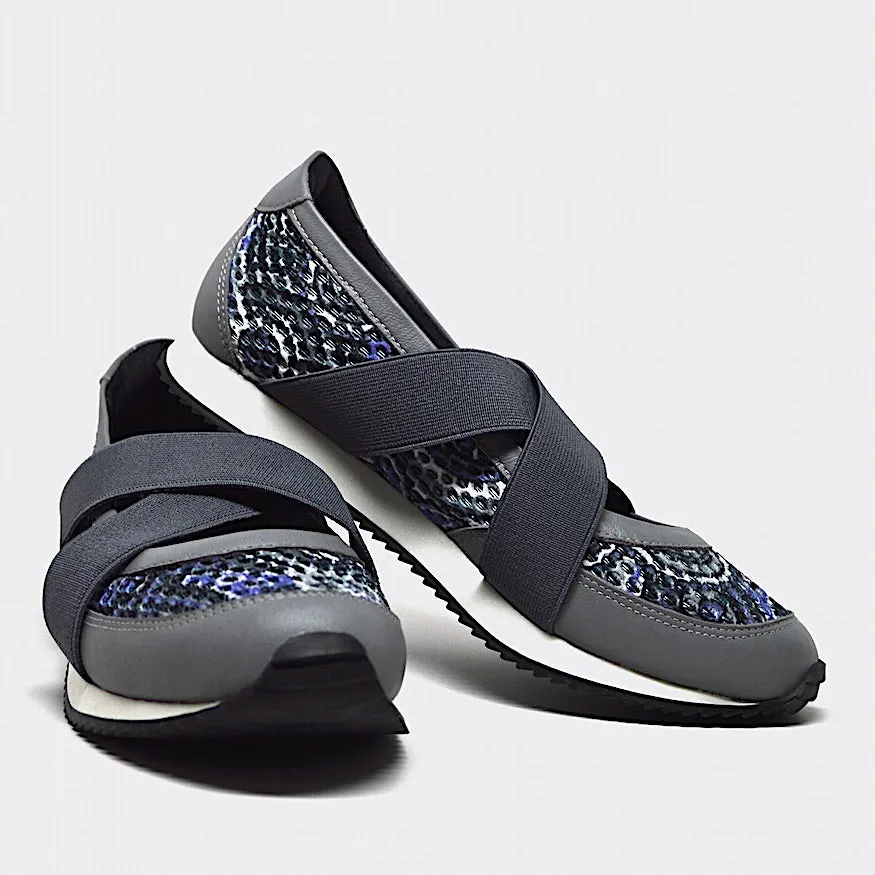 TUCK WALKING SHOE - GREY LEATHER / PURPLE MESH