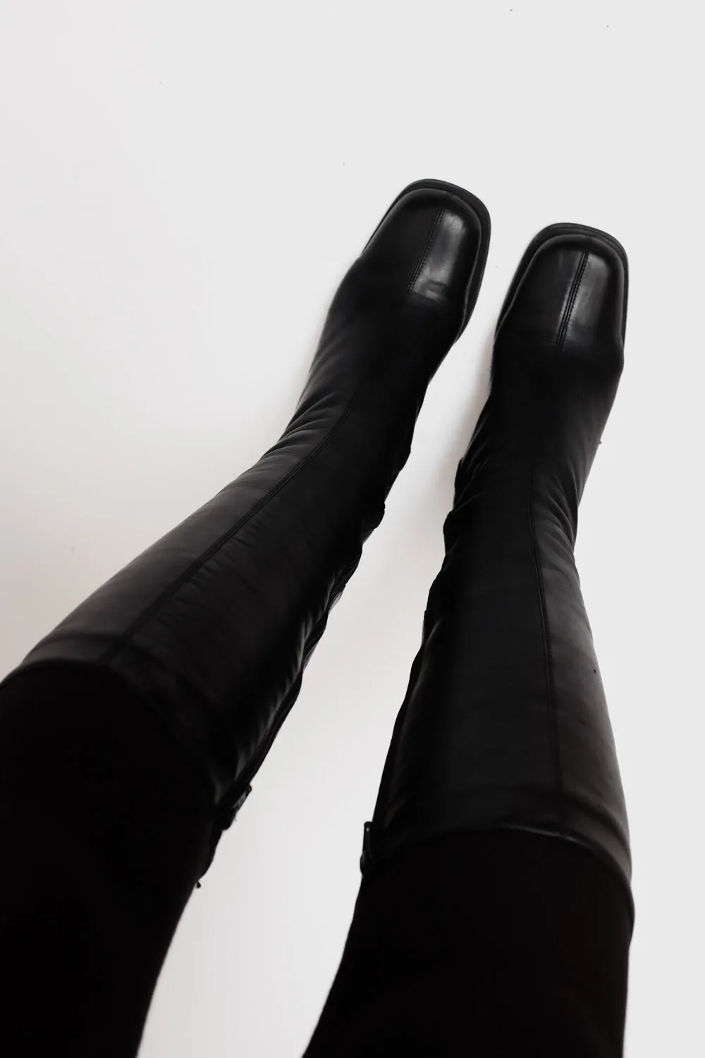 WARM VINTAGE 39 BLACK LEATHER BOOTS